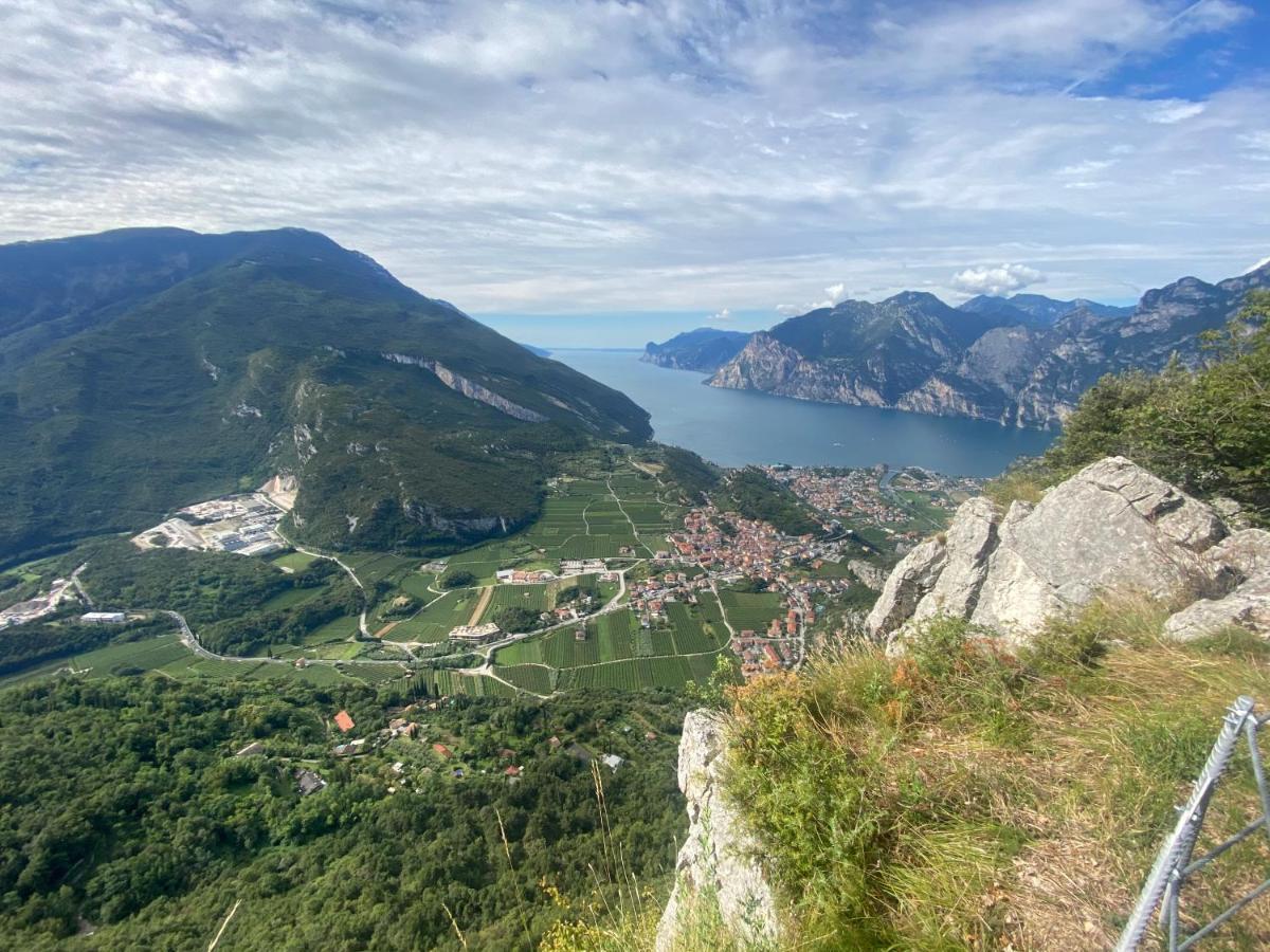 Garda Baldo Apartments_Vivaldi Torbole Sul Garda Exteriér fotografie